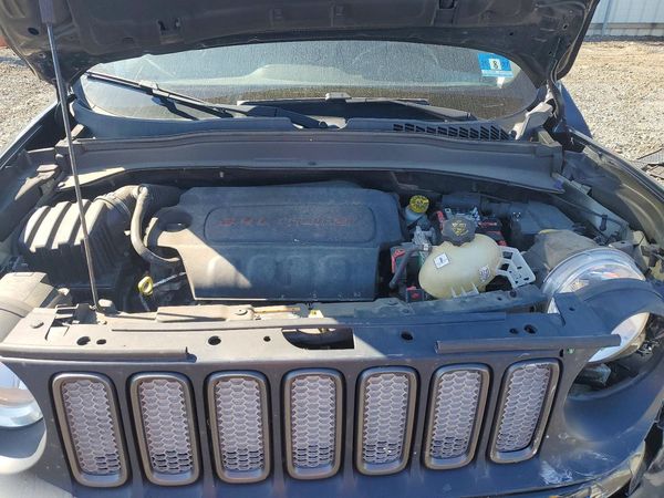 2018 JEEP RENEGADE TRAILHAWK 4X4