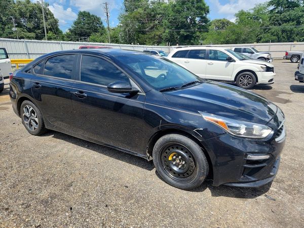2021 KIA FORTE FE, LXS