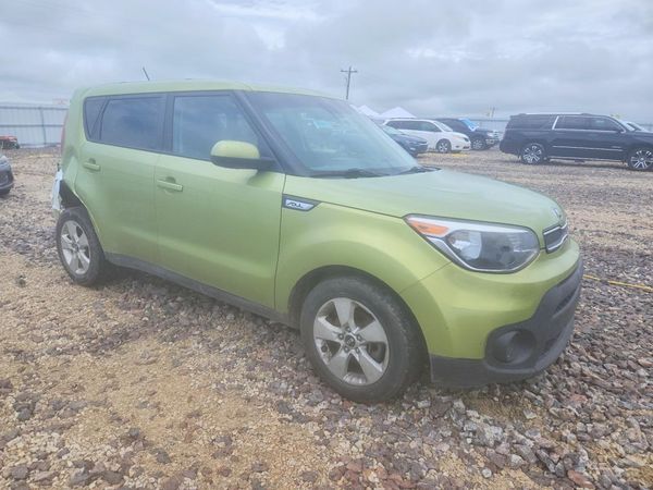 2017 KIA SOUL Base