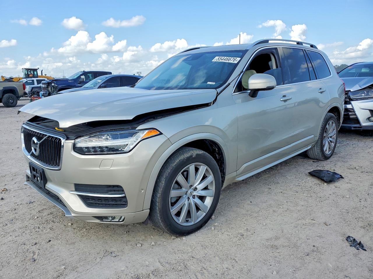 2016 VOLVO XC90 SV42 Momentum