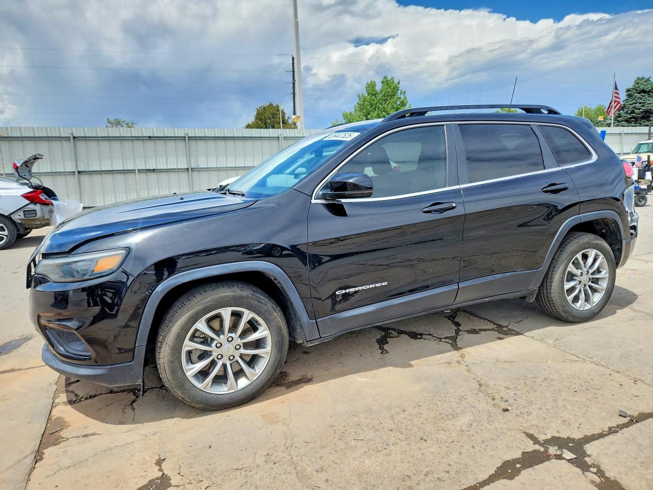 2022 JEEP CHEROKEE LATITUDE LUX 4X2