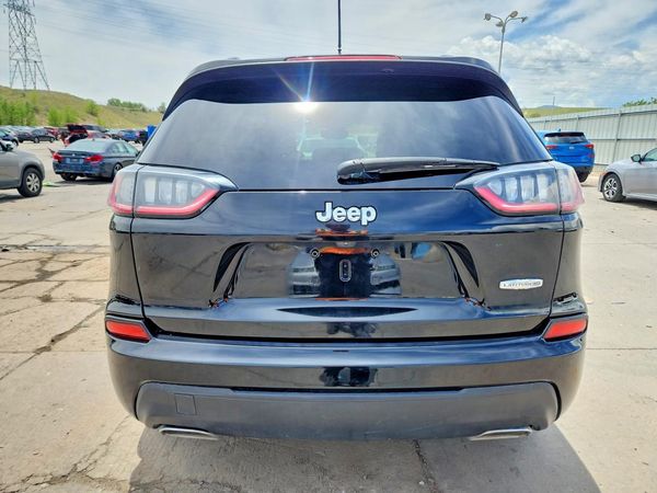 2022 JEEP CHEROKEE LATITUDE LUX 4X2