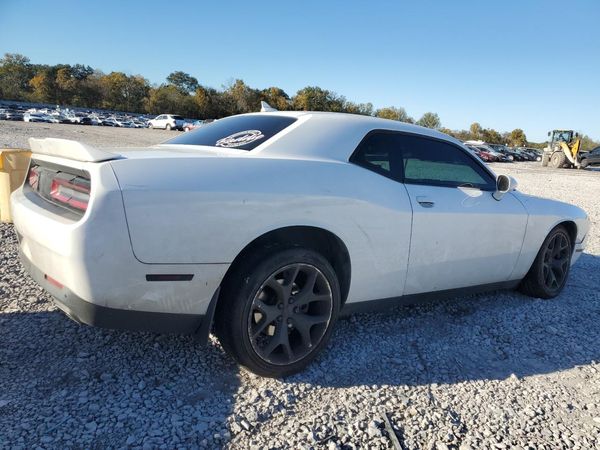 2015 DODGE CHALLENGER SXT Plus