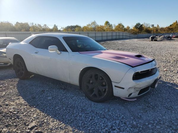 2015 DODGE CHALLENGER SXT Plus