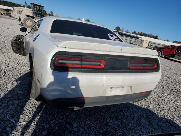 2015 DODGE CHALLENGER SXT Plus