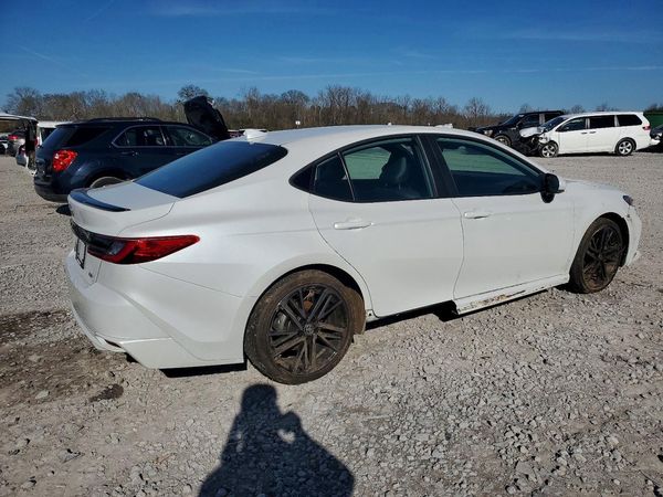2025 TOYOTA CAMRY