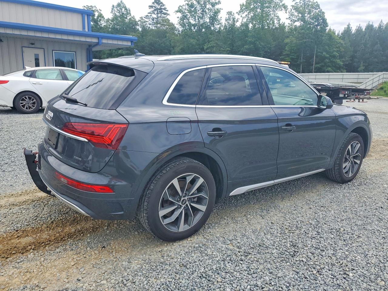 2021 AUDI Q5 quattro Premium Plus