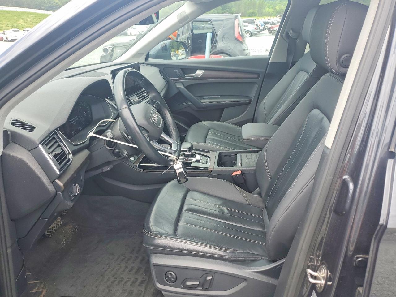 2021 AUDI Q5 quattro Premium Plus