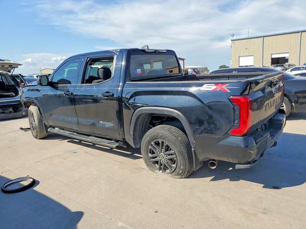 2024 TOYOTA TUNDRA