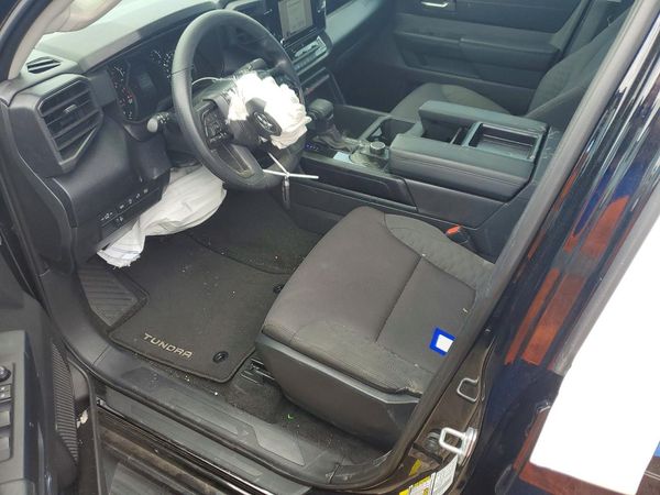 2024 TOYOTA TUNDRA