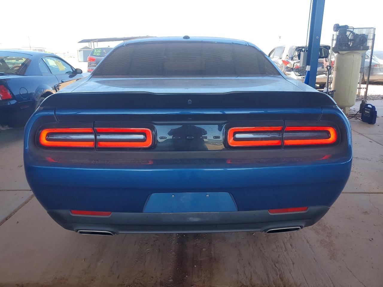 2022 DODGE CHALLENGER SXT