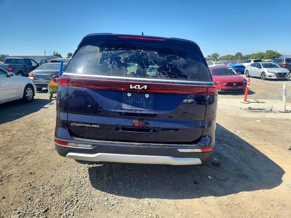 2022 KIA CARNIVAL LX, LX Seat Package
