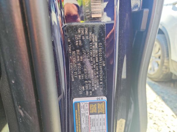 2022 KIA CARNIVAL LX, LX Seat Package