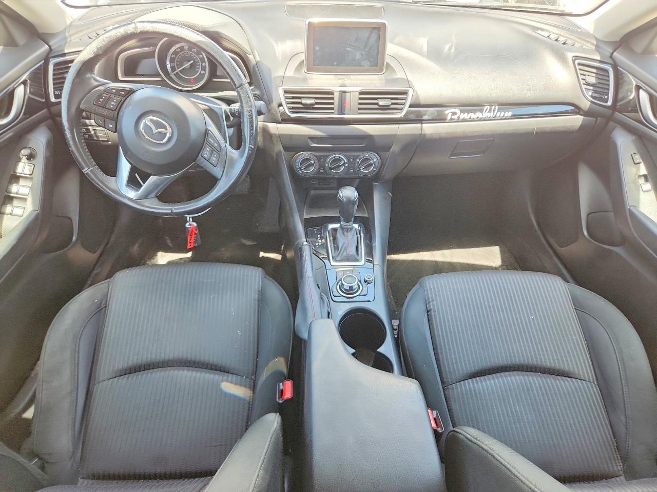 2015 MAZDA 3 Touring/GS