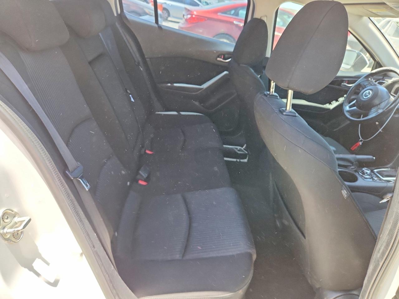 2015 MAZDA 3 Touring/GS