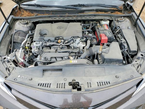 2018 TOYOTA CAMRY L/LE/SE/XLE — Engine bay