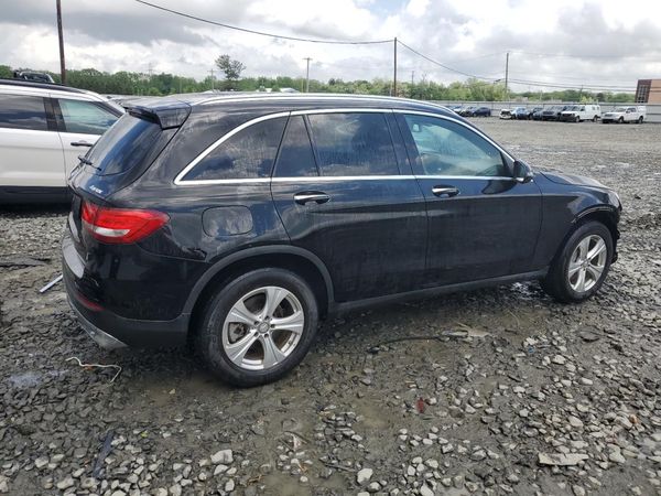 2016 MERCEDES-BENZ GLC