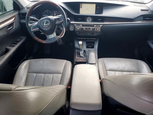 2018 LEXUS ES 350