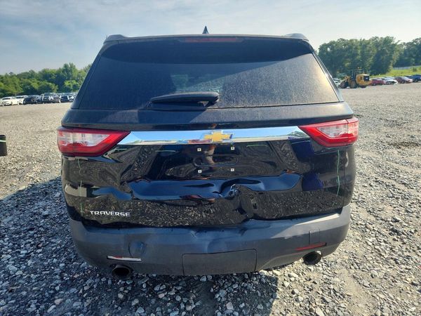 2019 CHEVROLET TRAVERSE LS