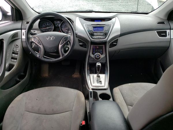 2013 HYUNDAI ELANTRA