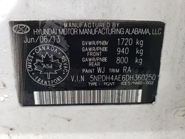 2013 HYUNDAI ELANTRA
