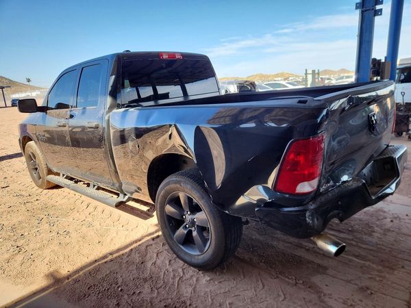 2016 RAM 1500 ST