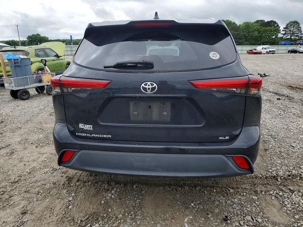 2020 TOYOTA HIGHLANDER XLE