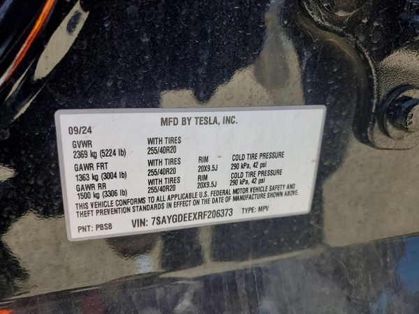 2024 TESLA MODEL Y