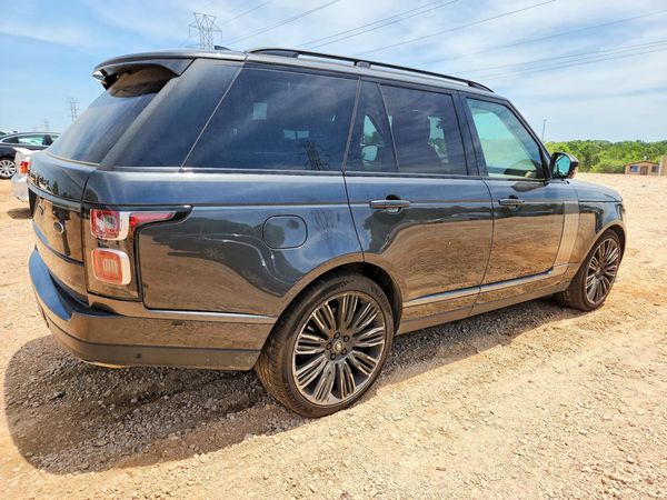 2018 LAND ROVER RANGE ROVER HSE
