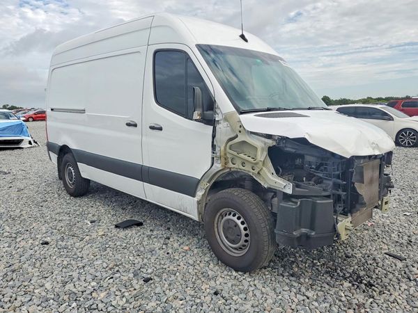 2023 MERCEDES-BENZ SPRINTER 907 (VS30) — Passenger 3/4