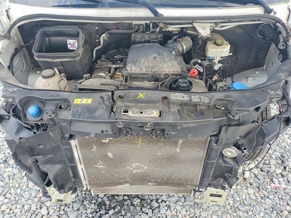 2023 MERCEDES-BENZ SPRINTER 907 (VS30) — Engine bay