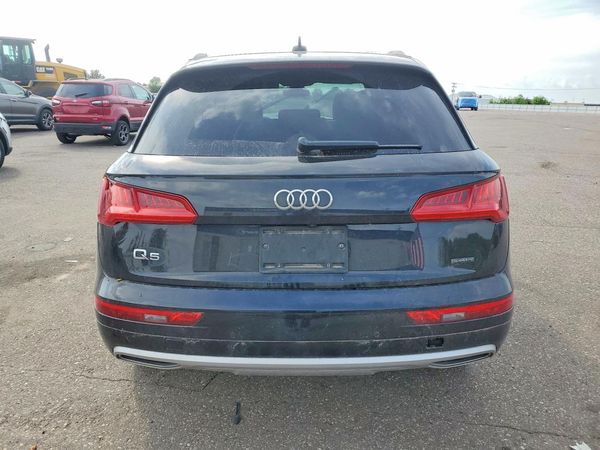 2019 AUDI Q5 quattro Premium Plus