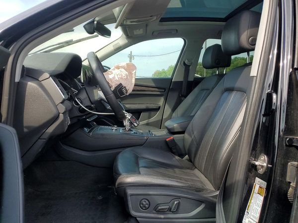 2019 AUDI Q5 quattro Premium Plus