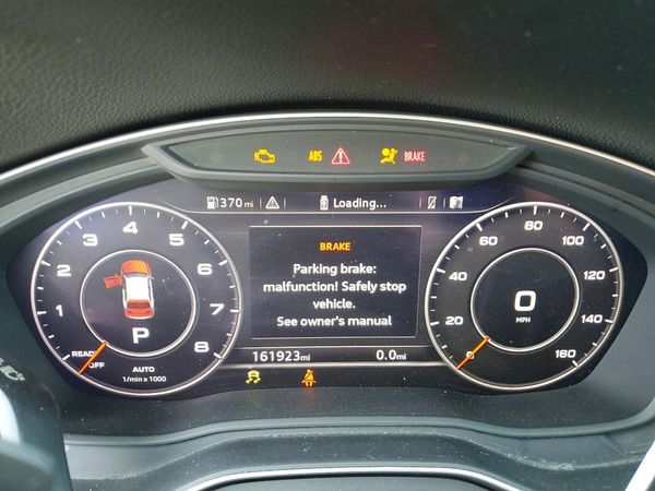 2019 AUDI Q5 quattro Premium Plus