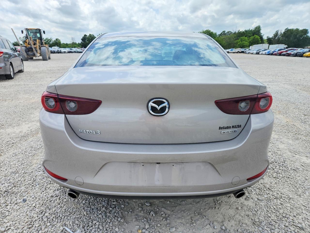 2025 MAZDA 3 Preferred Package