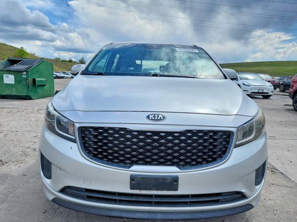 2015 KIA SEDONA