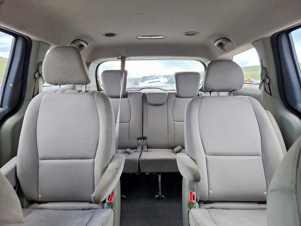 2015 KIA SEDONA
