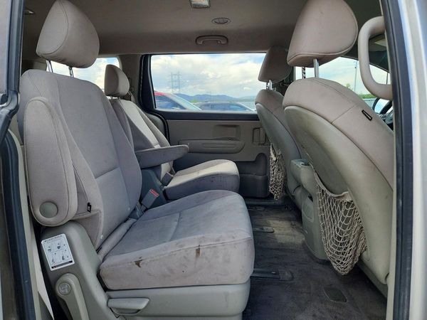 2015 KIA SEDONA