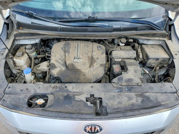 2015 KIA SEDONA