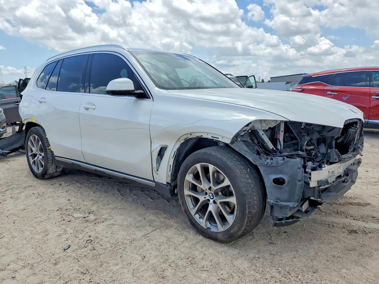2024 BMW X5 sDrive40i