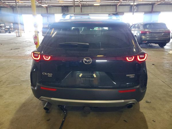 2024 MAZDA CX-50 Premium Package
