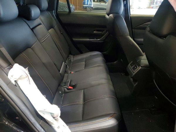 2024 MAZDA CX-50 Premium Package