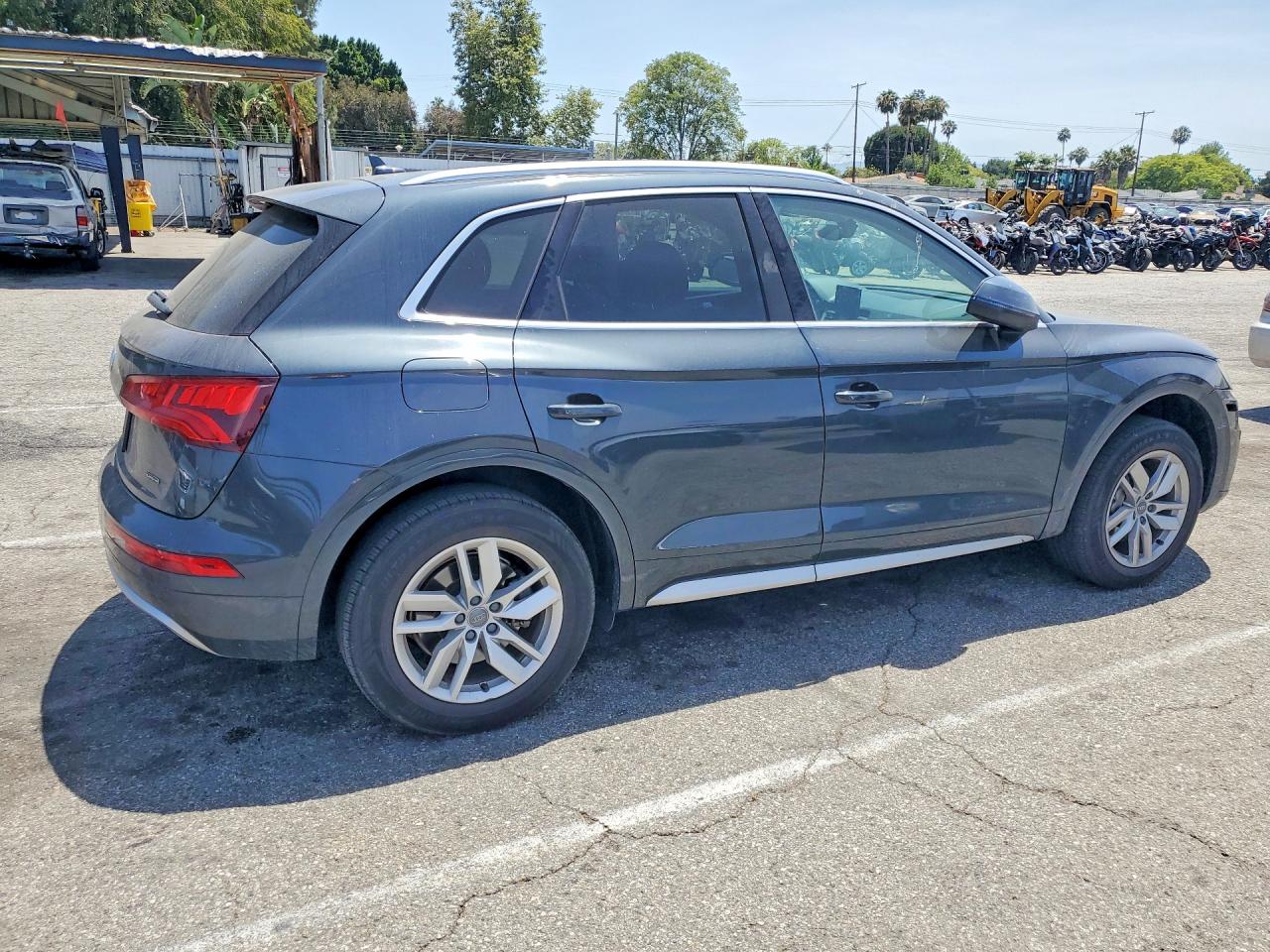 2020 AUDI Q5 quattro Premium