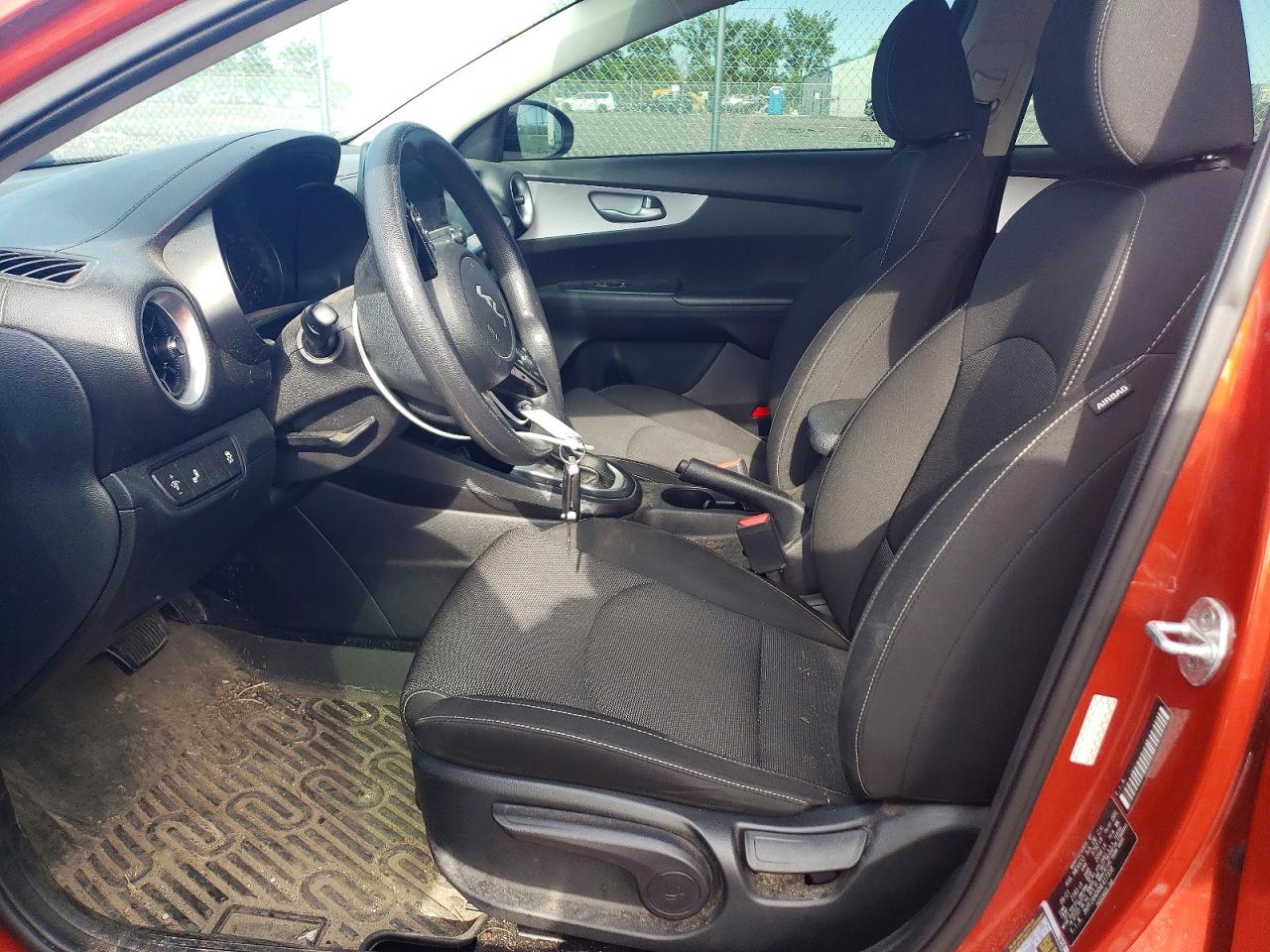2022 KIA FORTE FE, LXS