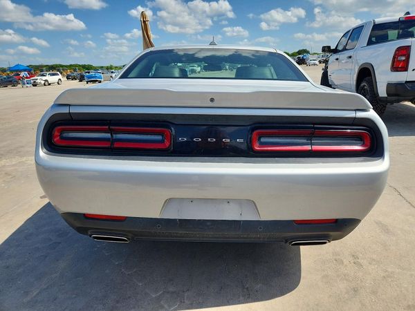 2019 DODGE CHALLENGER SXT