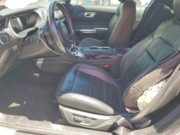 2018 FORD MUSTANG I4 Coupe