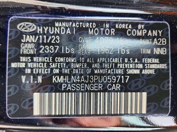 2023 HYUNDAI ELANTRA Limited