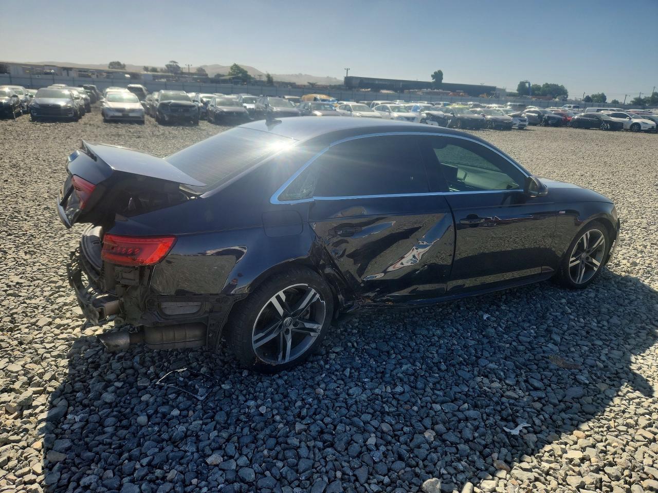 2017 AUDI A4