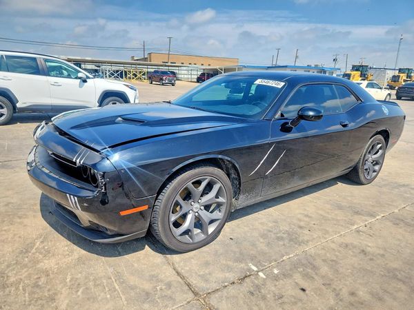 2018 DODGE CHALLENGER SXT