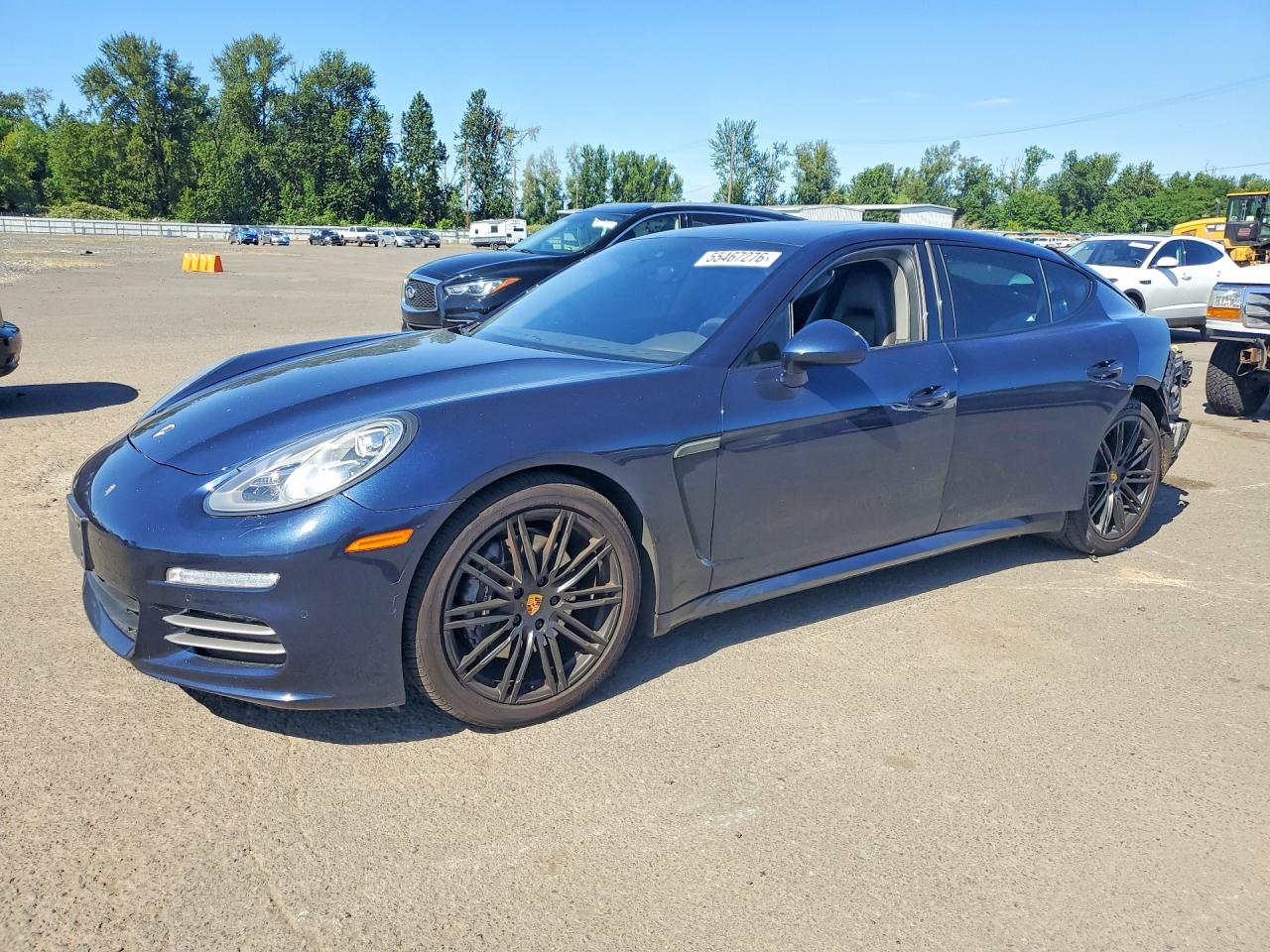 2016 PORSCHE PANAMERA Base (2WD), 4 (4WD)